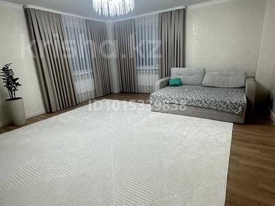 3-комнатная квартира · 127 м² · 5/25 этаж, мкр 11 за 27 млн ₸ в Актобе