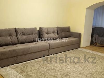 1-комнатная квартира · 40 м² · 2/6 этаж, Курмангазы 108/1 — Ихсанова за 13 000 ₸ в Уральске, мкр Школьник