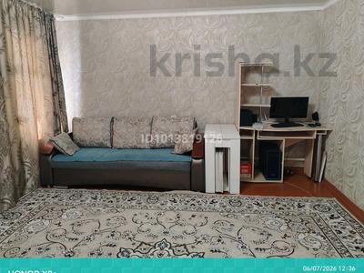 Отдельный дом · 4 комнаты · 130 м² · 10 сот., Аягузская 88 — Юность за 18 млн ₸ в Семее