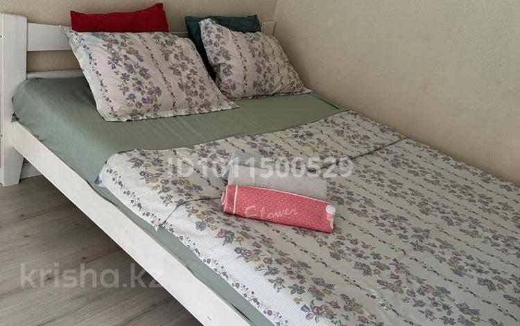 1-бөлмелі пәтер · 52 м² · 8/10 қабат, Шұғыла ш/а. 8/10, бағасы: 13 000 ₸ в Алматы, Наурызбайский р-н — фото 2