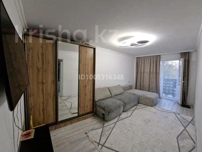 2-бөлмелі пәтер · 43.2 м² · 5/5 қабат, Орбита-3 ш/а. 50, бағасы: 300 000 ₸ в Алматы, Бостандыкский р-н