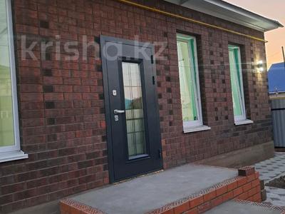 Отдельный дом · 4 комнаты · 130 м² · 3.7 сот., мкр Старый Аэропорт 11 — Отырар за 50 млн ₸ в Уральске
