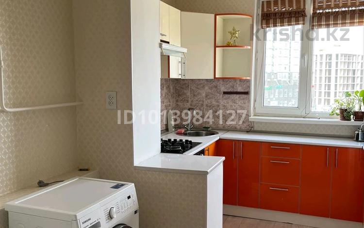 3-комнатная квартира · 70.2 м² · 5/5 этаж, 26-й мкр 31 за 19 млн ₸ в Актау — фото 2