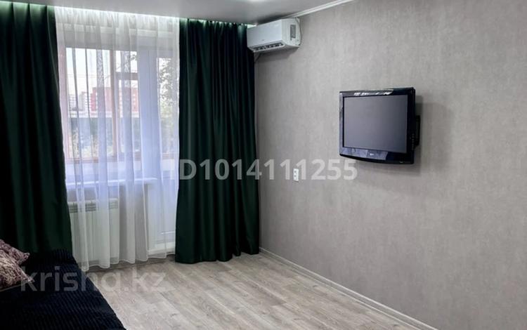 1-комнатная квартира · 34 м² · 5/9 этаж, Малайсары Батыра 4 за 180 000 ₸ в Павлодаре — фото 2