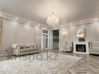 4-бөлмелі пәтер · 146 м² · 6/8 қабат, мкр Михайловка , улица Касыма Аманжодова 17 — Центрального парка, бағасы: 1.5 млн 〒 в Караганде, Казыбек би р-н