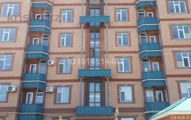 2-комнатная квартира · 53 м² · 5/5 этаж, Желтоксан 3 — Площадь, Университет главный корпус Коркыт Ата, Вокзал,ТРЦ Жибек жолы, банк, гимназия 3, Магнум за 150 000 ₸ в  — фото 2