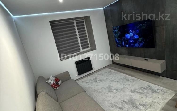3-бөлмелі пәтер · 99 м² · 3/9 қабат, Самал 110, бағасы: 63 млн ₸ в Уральске — фото 2