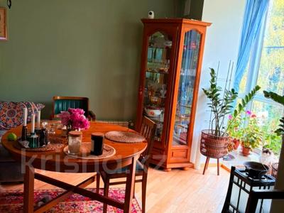 2-комнатная квартира · 77 м² · 4/5 этаж, Чайкина за 78 млн ₸ в Алматы, Медеуский р-н