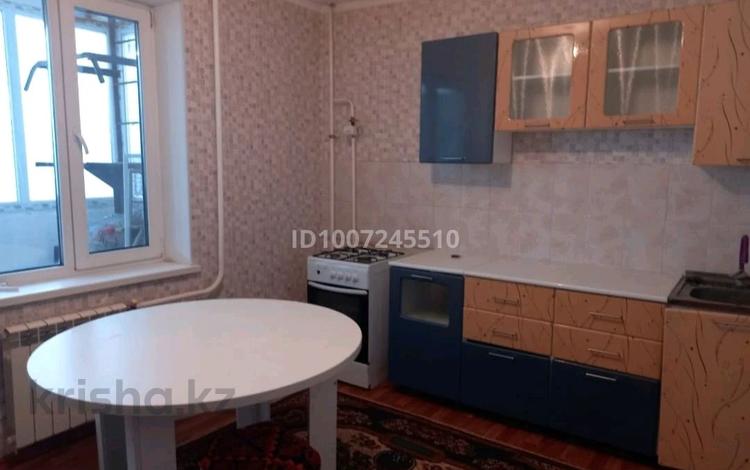1-бөлмелі пәтер · 42 м² · 8/9 қабат, мкр Жана Орда 21, бағасы: 14 млн ₸ в Уральске — фото 11