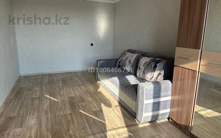 1-комнатная квартира · 48 м² · 4/5 этаж, 8 мкр 11 за 100 000 ₸ в Темиртау — фото 2