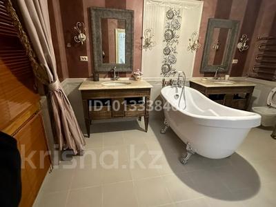 4-комнатная квартира · 200 м² · 4/7 этаж, Фурманова 301 за ~ 1.3 млн ₸ в Алматы, Медеуский р-н