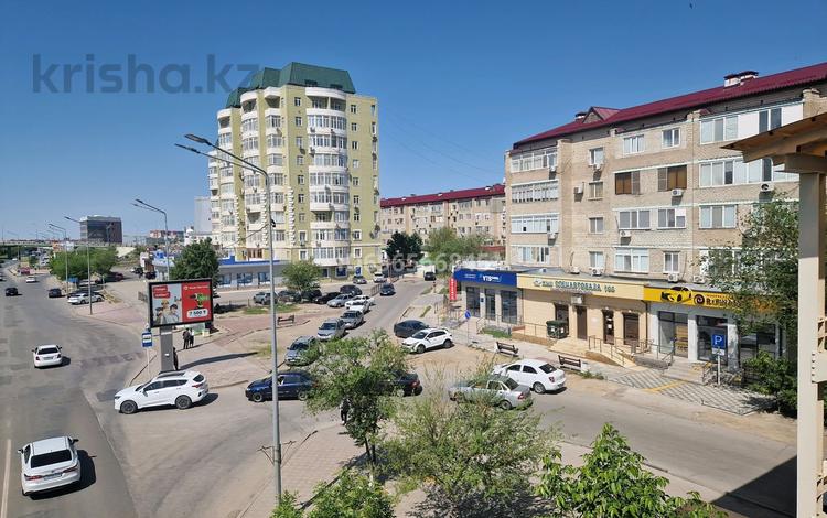 2-комнатная квартира, 50 м², 3/5 этаж, Сатпаева 25 — ул. Кулманова-ост. Академия