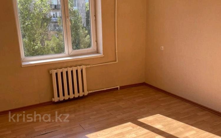 3-комнатная квартира, 70 м², 3/4 этаж, Дулати — Тыныбаева за 27.5 млн 〒 в Шымкенте — фото 2
