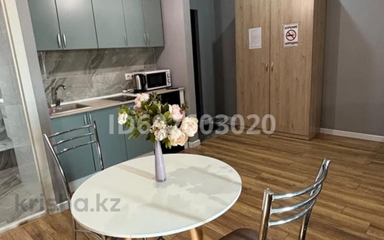 1-комнатная квартира · 33 м² · 16/16 этаж, Навои 208/8 — Торайгырова за 17 000 〒 в Алматы, Бостандыкский р-н — фото 7