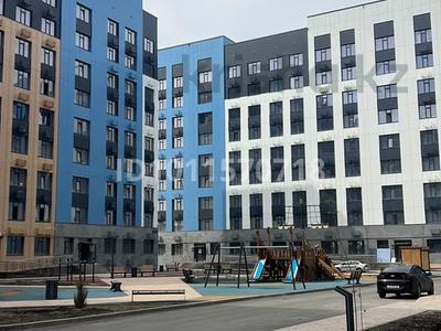 3-бөлмелі пәтер · 82.1 м² · 8/9 қабат, мкр Нурсая, Султан Бейбарыс 437, бағасы: 35 млн ₸ в Атырау