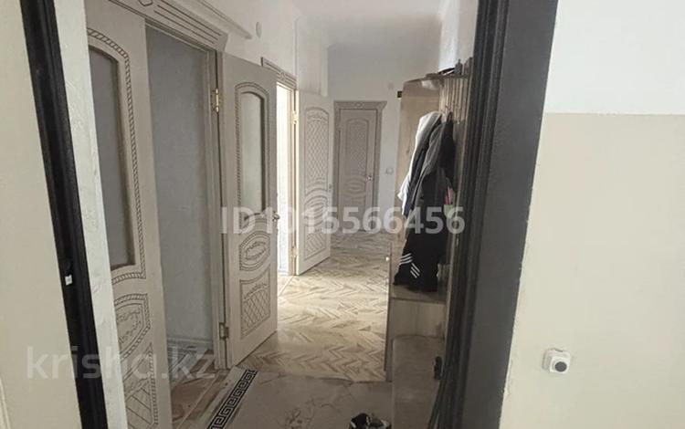 3-комнатная квартира · 74 м² · 4/5 этаж, мкр Улы Дала 34 за 21.8 млн ₸ в Таразе — фото 2