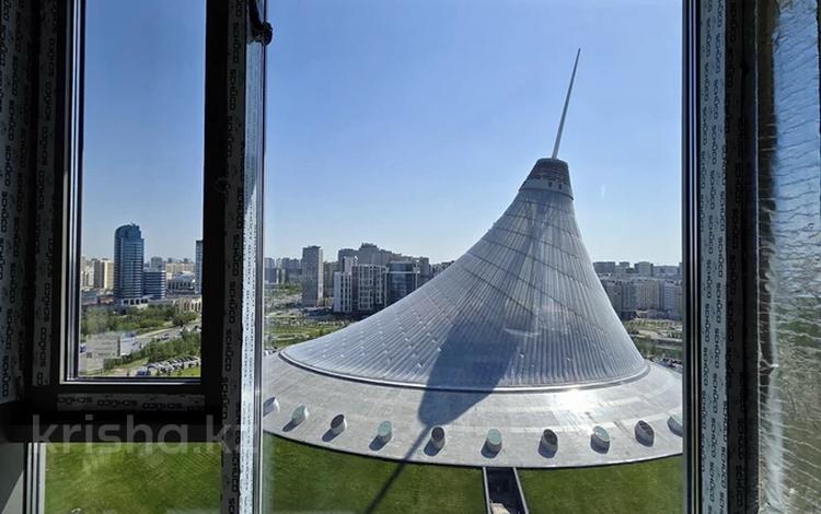 3-бөлмелі пәтер · 99 м² · 17/19 қабат, Пр. Туран, около ТРЦ Хан Шатыр 37/2, бағасы: 119.9 млн ₸ в Астане, Нура р-н — фото 2