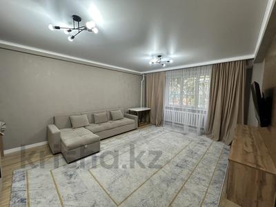 2-комнатная квартира · 70 м² · 1/9 этаж, Райымбека 206к за 350 000 ₸ в Алматы, Алмалинский р-н