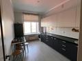 1-комнатная квартира · 43 м² · 8/9 этаж · помесячно, мкр Юго-Восток, Строителей 33/4 — Возле авто салон вираж за 200 000 〒 в Караганде, Казыбек би р-н — фото 3