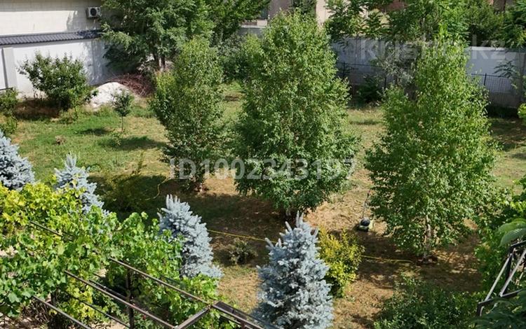 Отдельный дом · 6 комнат · 380 м² · 17 сот., мкр Самал-1, Сулеименова 5 — Казиева за 120 млн 〒 в Шымкенте, Абайский р-н — фото 2