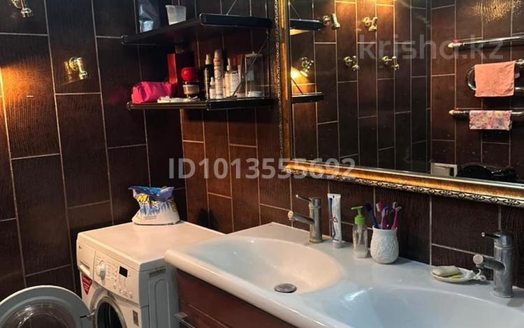 4-комнатная квартира · 130 м² · 10/10 этаж, мкр 5, Маресьева 86Д за 300 000 ₸ в Актобе — фото 2