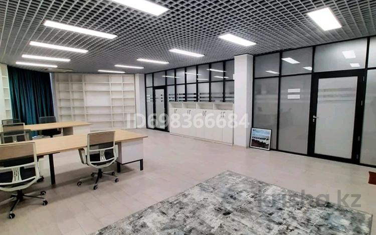Кеңселер · 70 м², бағасы: 350 000 ₸ в Актау, 14-й мкр — фото 2