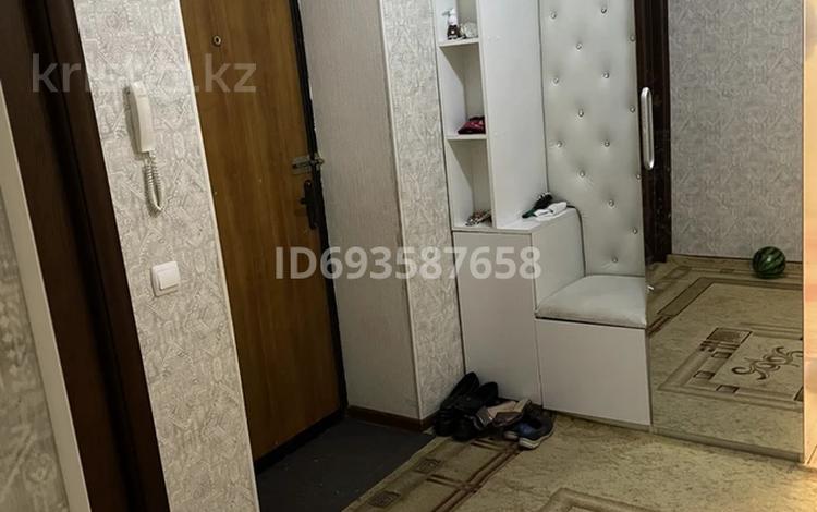 3-бөлмелі пәтер · 70 м² · 1/5 қабат, проспект Абая, бағасы: 31 млн ₸ в Шымкенте, Туран р-н — фото 2