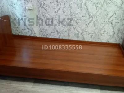 1 бөлме · 13 м² · 3 қабат, Льва Толстого 19, бағасы: 150 000 ₸ в Усть-Каменогорске