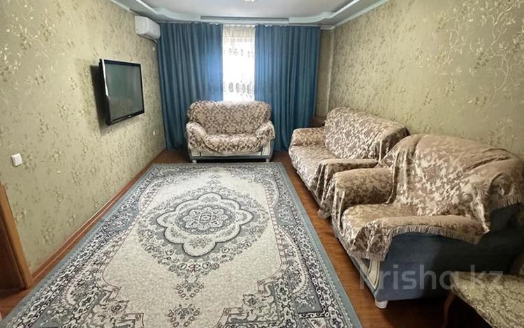 4-комнатная квартира · 90 м² · 3/5 этаж, Дом 4Б за 250 000 ₸ в Талдыкоргане, мкр Жана Гарышкер — фото 2