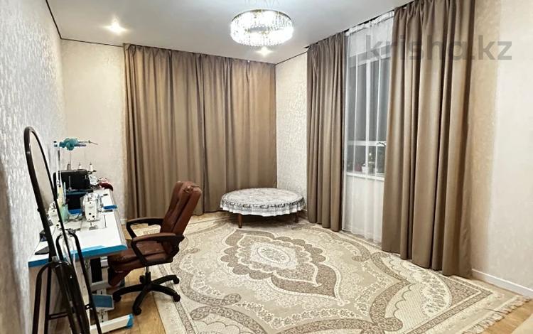 2-бөлмелі пәтер · 60.7 м² · 5/5 қабат, мкр Юго-Восток, Муканова 19/2, бағасы: 26.5 млн ₸ в Караганде, Казыбек би р-н — фото 2