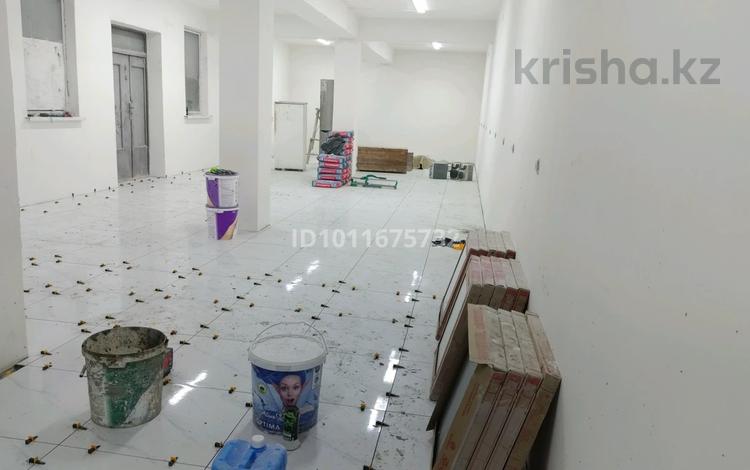 Свободное назначение, магазины и бутики · 115 м² за 300 000 ₸ в  — фото 2