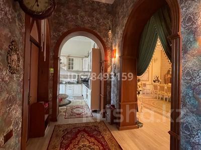 Отдельный дом · 7 комнат · 500 м², мкр Туркестан, БАМ за 1.2 млн 〒 в Шымкенте, Туран р-н