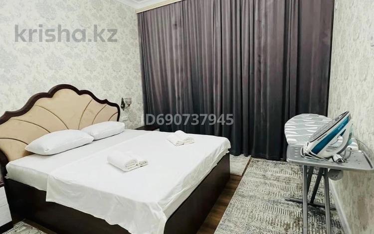 2-комнатная квартира · 65 м² · 6/18 этаж, Абая 150/230 за 18 000 ₸ в Алматы, Бостандыкский р-н — фото 8