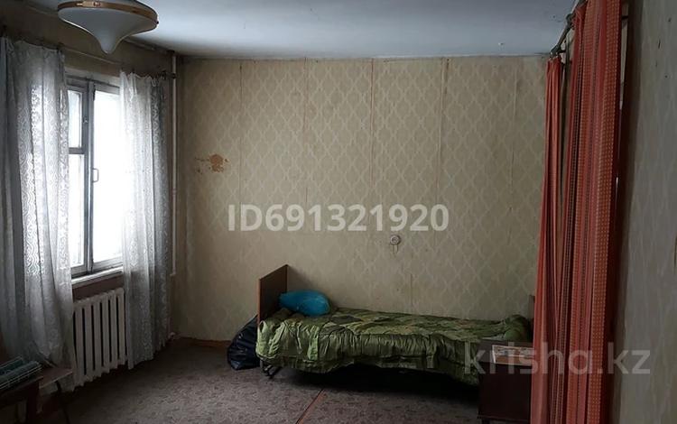 1-комнатная квартира · 30.67 м² · 2/5 этаж, мкр Новый Город, Ержанова 31 за 11 млн ₸ в Караганде, Казыбек би р-н — фото 9
