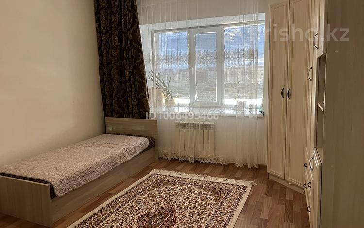 2-бөлмелі пәтер · 73 м² · 5/9 қабат, мкр. Алтын орда 13, бағасы: 27 млн ₸ в Актобе — фото 3