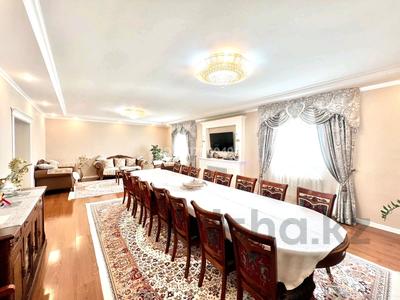 Отдельный дом · 5 комнат · 315 м² · 10 сот., Жайык за 140 млн 〒 в Астане, Алматы р-н