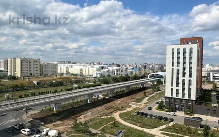 2-комнатная квартира · 74 м² · 8/9 этаж, Кабанбай батыра 64 — Рыскулова за 450 000 ₸ в Астане, Есильский р-н — фото 2
