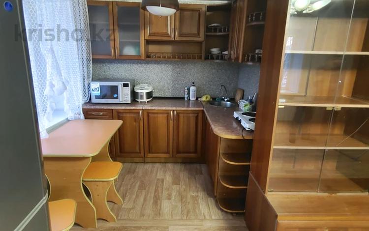 1-комнатная квартира · 42 м² · 3/4 этаж, Клинка 21 за 10 000 ₸ в Риддере — фото 2