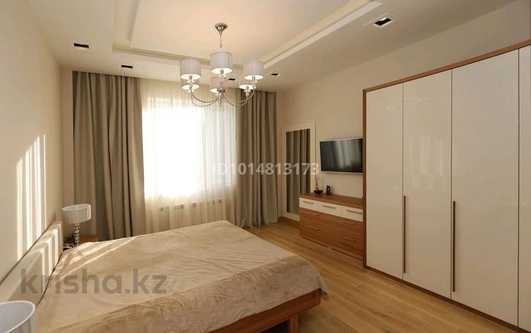 1-комнатная квартира · 50 м² · 1/12 этаж, Сауран 3/1 за 15 000 ₸ в Астане, Есильский р-н — фото 2