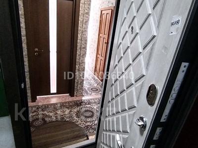Пәтерлер в Павлодарской обл.: 2-бөлмелі пәтер · 48 м² · 1/5 қабат, Кеншилер 15 Б, бағасы: 105 000 〒 2-бөлмелі пәтер · 48 м² · 1/5 қабат, Кеншилер 15 Б, бағасы: 105 000 〒 в Экибастузе