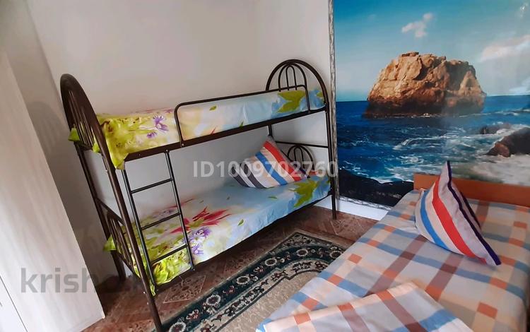 Жеке үй · 12 бөлме · 100 м² · 15 сот., Бектурова 54 — Возле озеро, бағасы: 80 млн 〒 в Коктума — фото 2