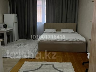 1-комнатная квартира · 30 м² · 1/7 этаж, мкр Ожет 7 за 10 000 ₸ в Алматы, Алатауский р-н