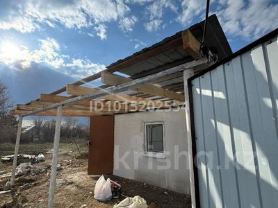 Дача · 2 комнаты · 20 м² · 12 сот., СК Строитель-5 83 за 1 млн ₸ в Актобе, жилой массив Кирпичный