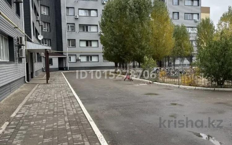 1-комнатная квартира · 43 м² · 5/5 этаж, мкр. Алтын орда 16А за 14.5 млн ₸ в Актобе — фото 10