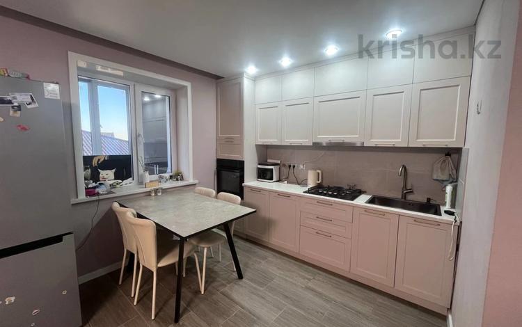 2-комнатная квартира · 50 м² · 3/3 этаж, Семина 6 за 23 млн ₸ в Затобольске (Тобыле) — фото 7