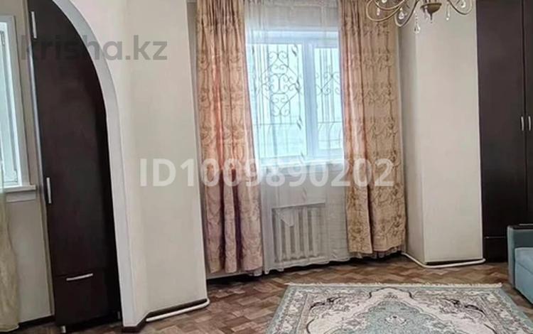 1-комнатная квартира · 38 м² · 2/18 этаж, Кенесары 70 за 200 000 ₸ в Астане, р-н Байконур — фото 2
