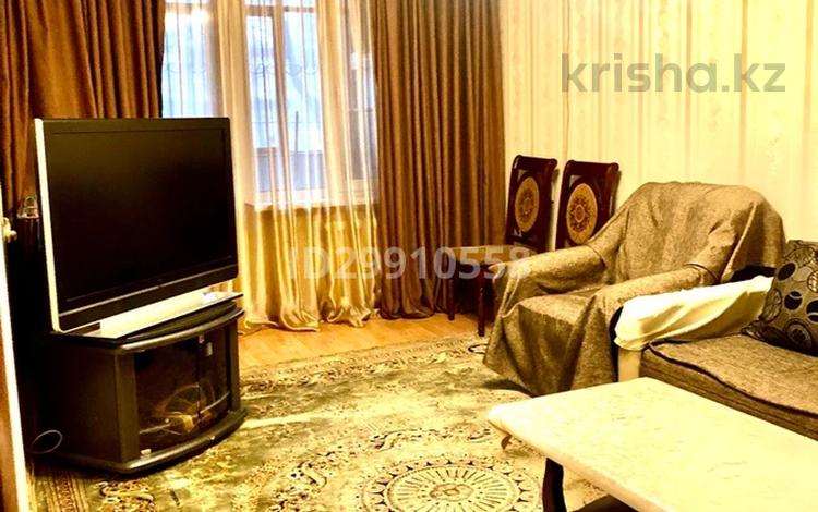 2-комнатная квартира · 65 м² · 2/5 этаж, Наурызбай батыра 13 за 15 000 〒 в Алматы, Алмалинский р-н — фото 28