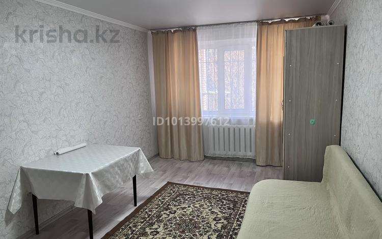 1-комнатная квартира · 30.2 м² · 1/5 этаж, Майкудук, Мкр Восток-2 9 — ТД Ануар за 9.9 млн ₸ в Караганде, Алихана Бокейханова р-н — фото 2