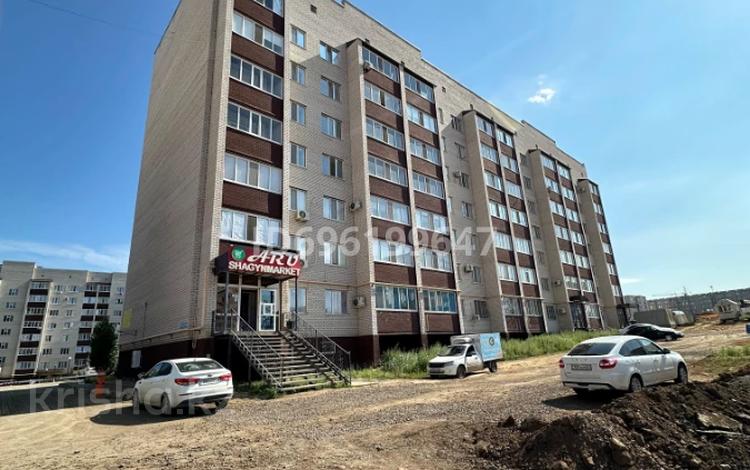 1-комнатная квартира, 48.3 м², 5/7 этаж, мкр. Алтын орда 201В за 13 млн 〒 в Актобе, мкр. Алтын орда — фото 2