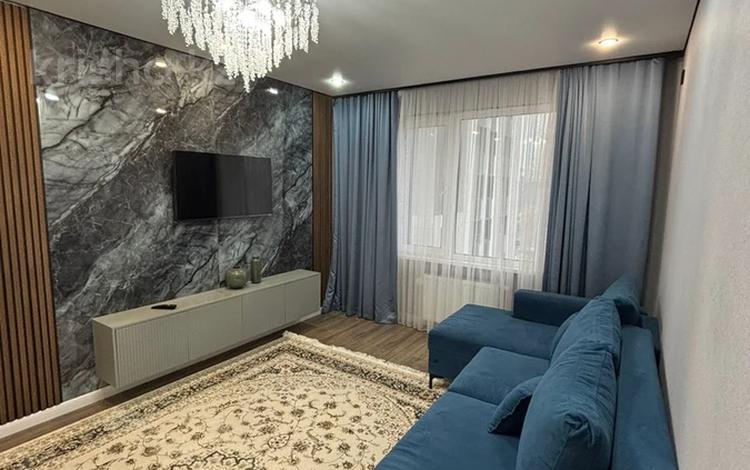 2-комнатная квартира · 53 м² · 10/16 этаж, Абикена Бектурова 11 за 350 000 ₸ в Астане, Нура р-н — фото 2